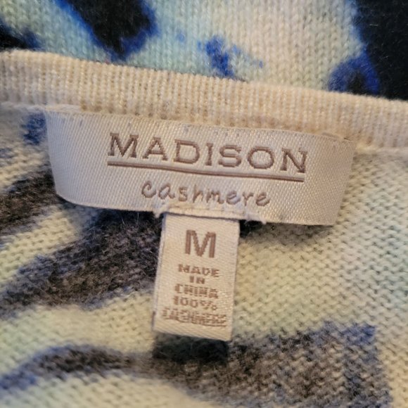 Madison‎ M Cashmere Sweater Cardigan Cozy Knit Animal Print HOLE - Picture 2 of 6